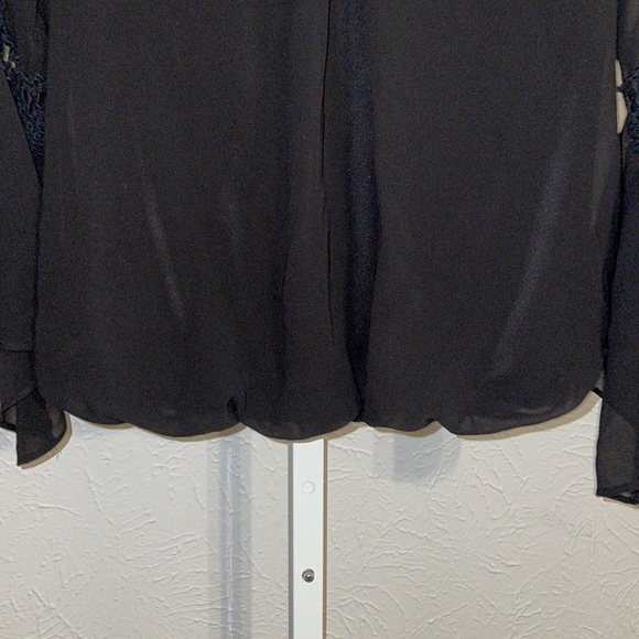 Small Black Bell Sleeves with lace cutout Keyhole with tie closure - Picture 5 of 10